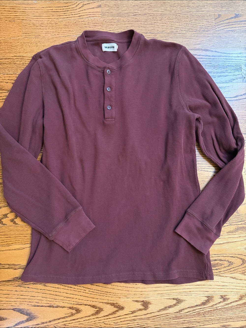 Taylor Stitch, Men’s Long Sleeve Henley Shirt in Burgundy - size 42